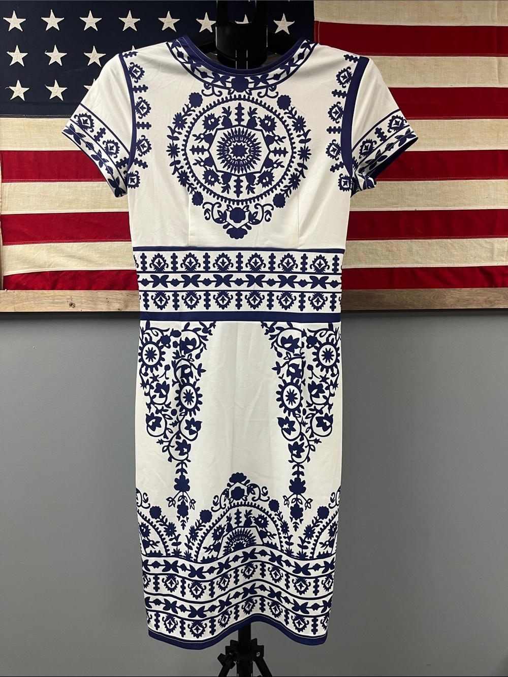 White and Navy Floral Medallion Short Sleeve Midi Dress